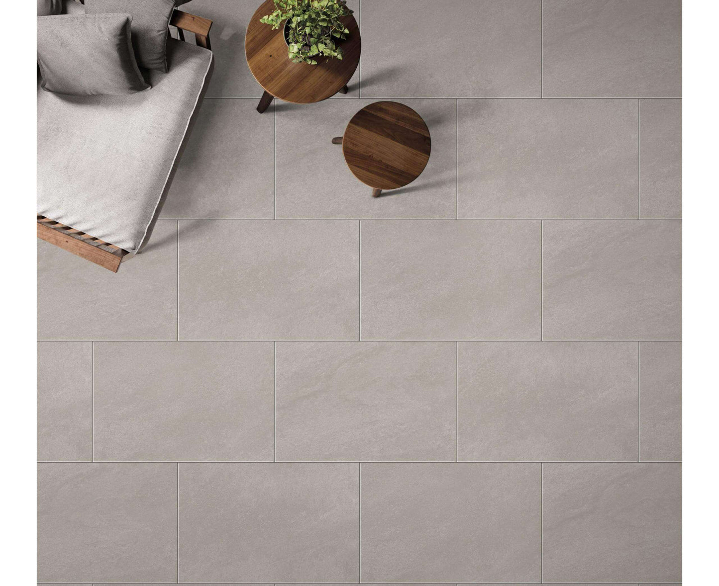 Durable Sheffield Stone porcelain paving slabs for UK weather conditions
