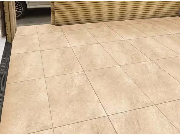 Sub-base and mortar requirements for outdoor porcelain paving