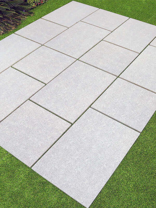 Best Outdoor Porcelain Tile Finishes: Concrete, Marble, and Natural Stone Look