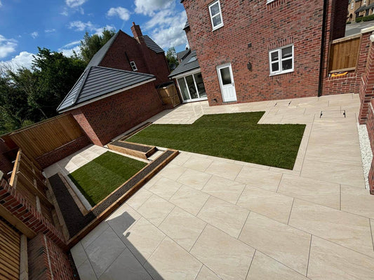 Paving for Period Properties UK — Sympathetic Stone Choices for Historic Homes
