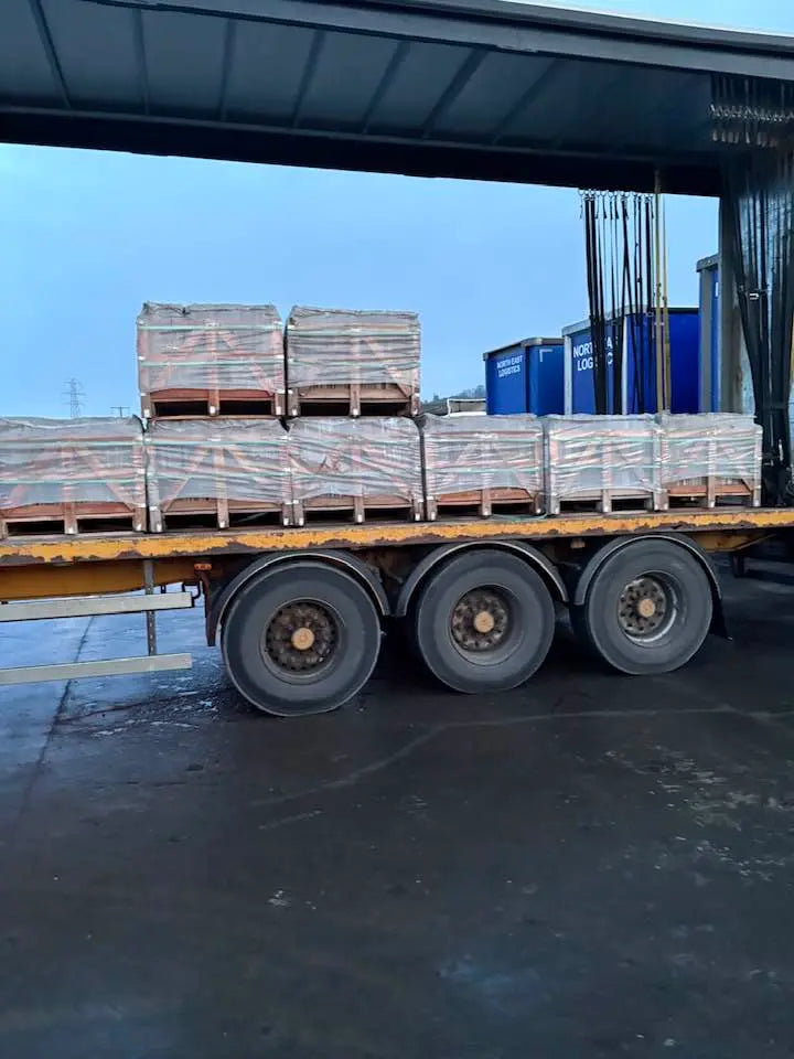 Pallets of patio slabs UK and mixed patio packs for direct home delivery