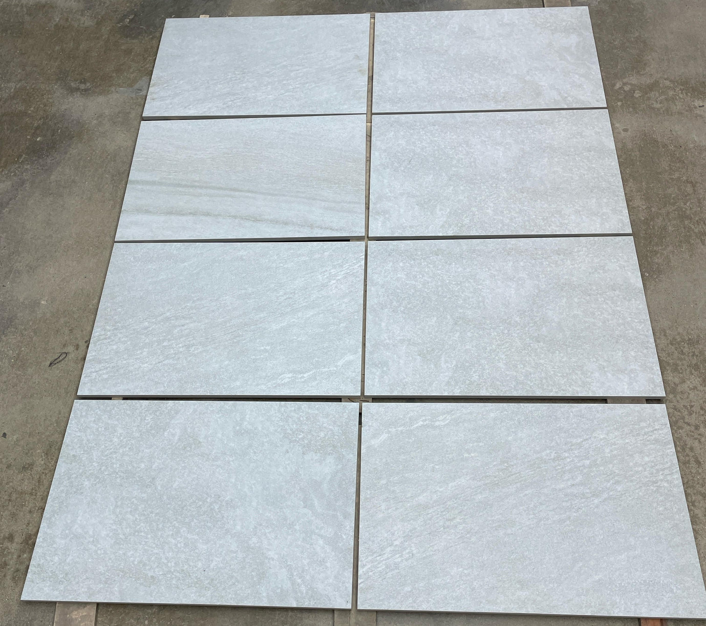 Kensington Pearl Porcelain Paving Slabs 900x600x20 MM (21.6 SQM, 40 Slabs Per Pack)
