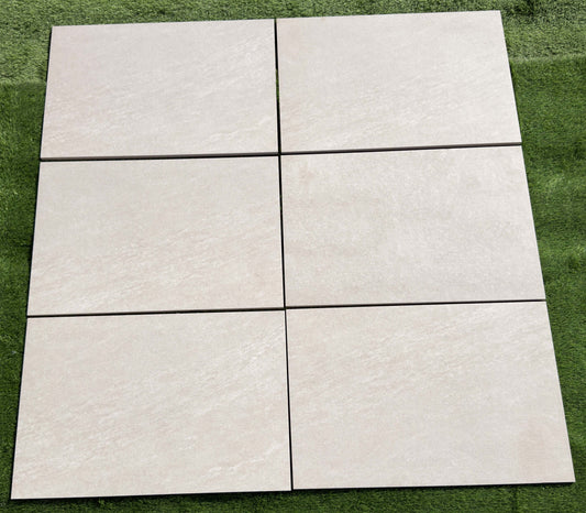Everest Pearl porcelain paving slab texture detail