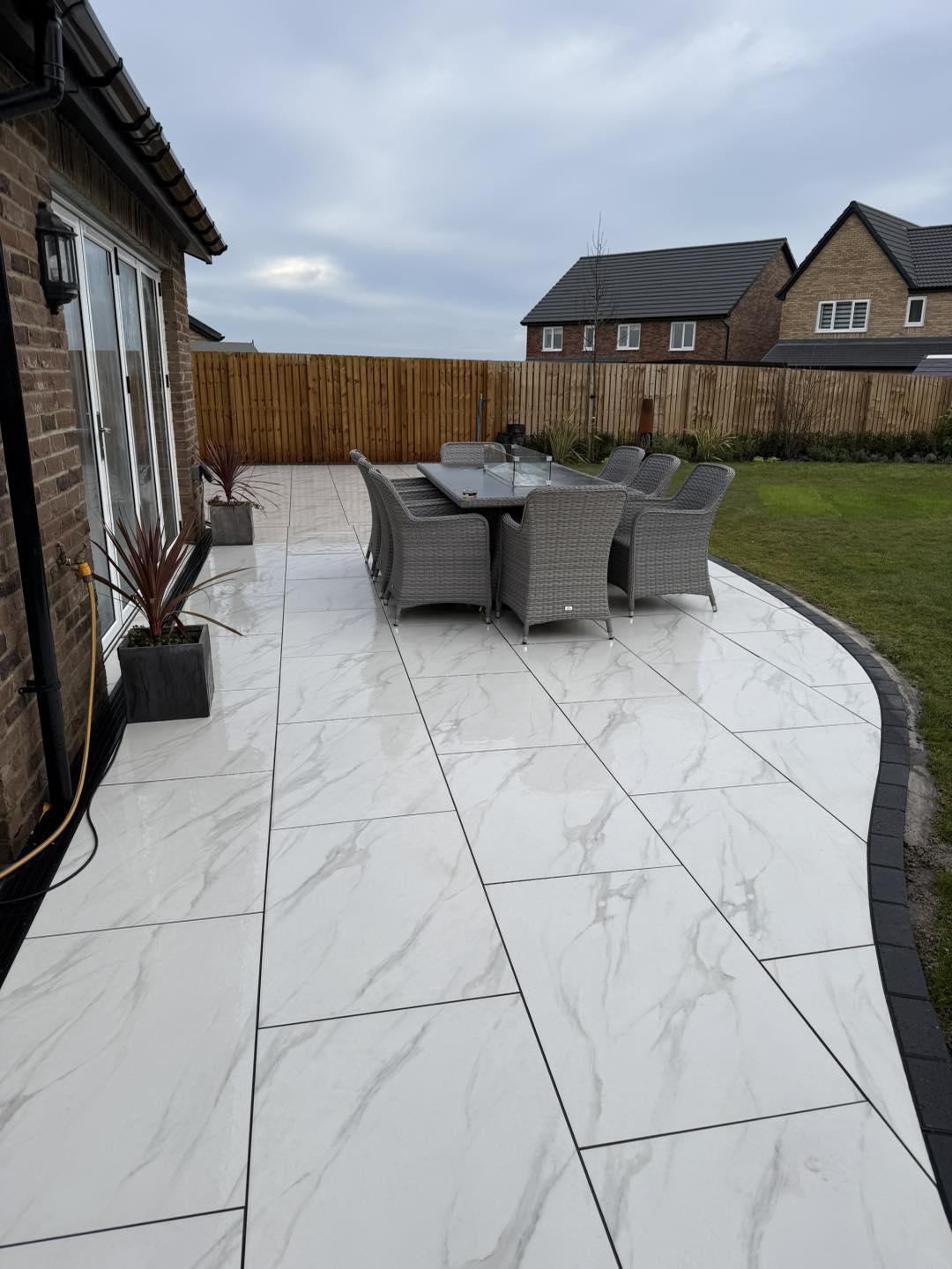 Glasgow Marble Porcelain Paving Slabs 900x600x20 MM (21.6 SQM, 40 Slabs Per Pack)