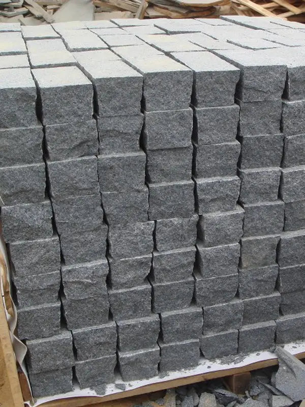 Black Granite cobbles and cobblestone driveway paving application UK