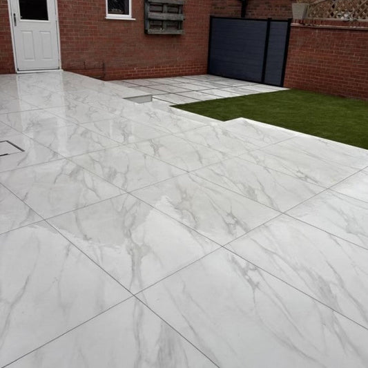 Glasgow Marble porcelain paving slabs, elegant marble look tiles for luxury patios.