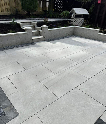 Durable Kensington Pearl Paving Slabs for Outdoor Flooring and Walkways