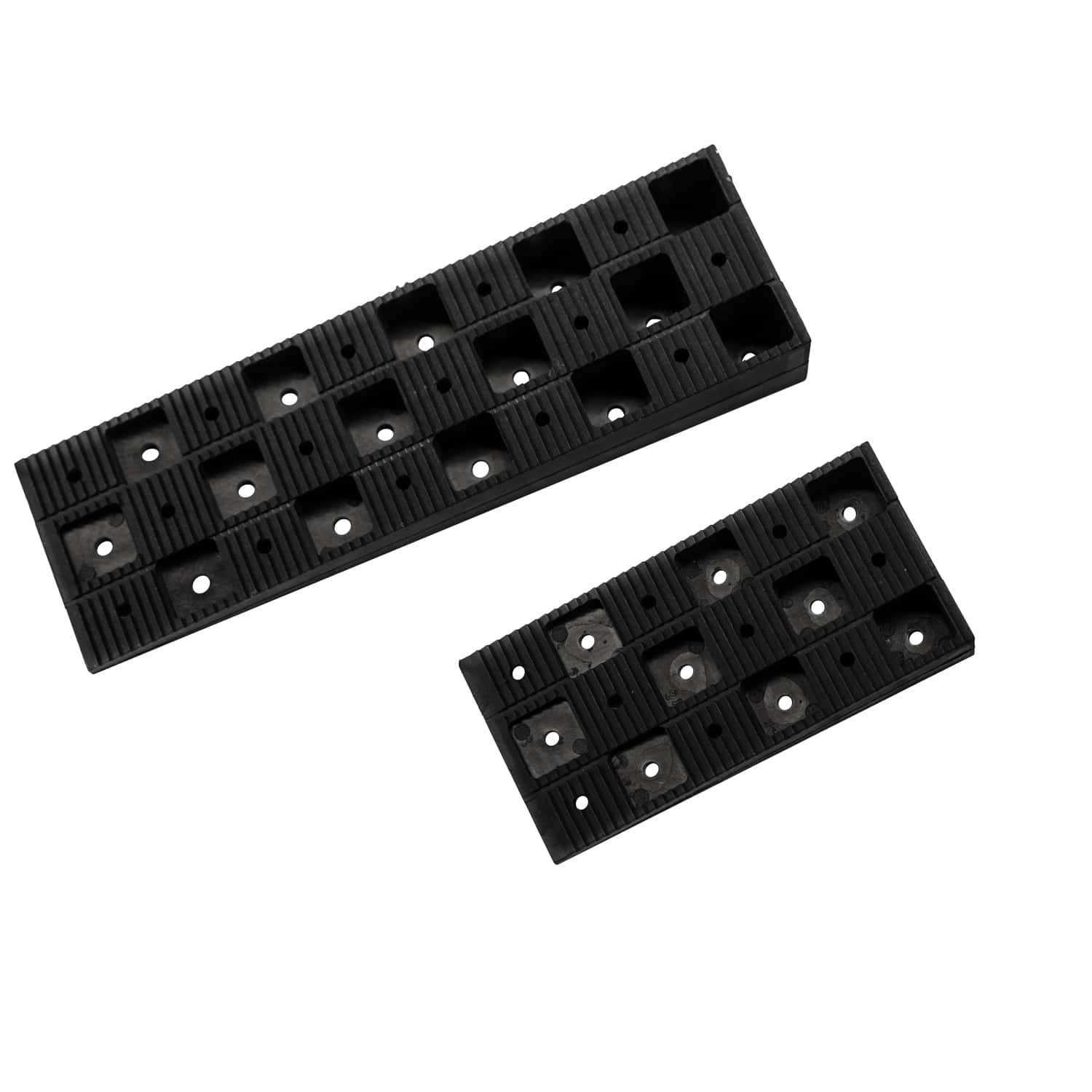 Pack of 50 plastic decking wedges for leveling and spacing composite or timber decking boards