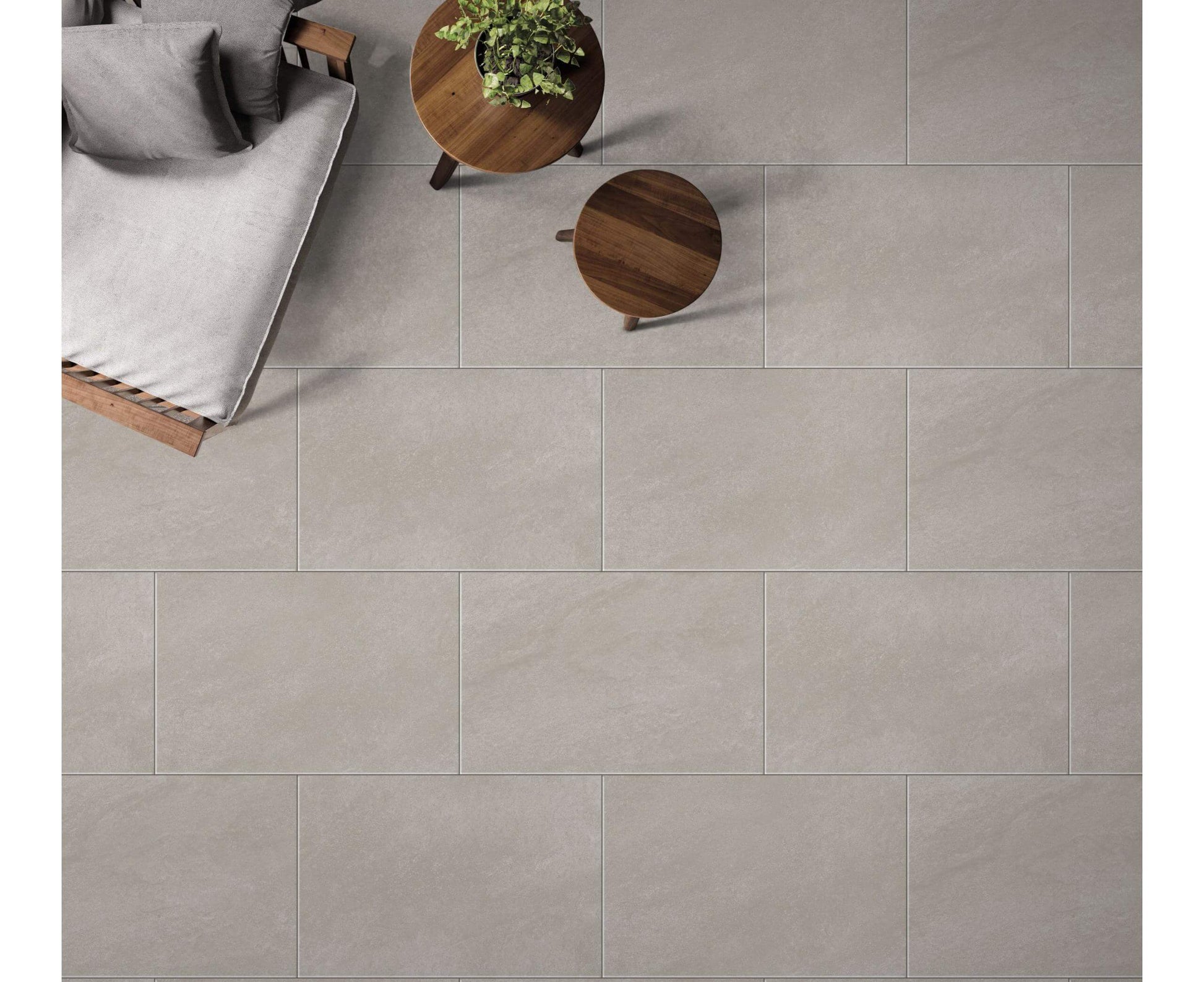 Sheffield Stone porcelain paving slabs, natural stone effect tiles for patios and gardens.